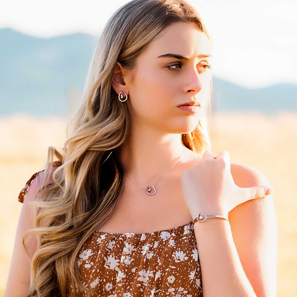 Montana Silversmiths Elegant Aura Earrings * Stunning Fresh Water Pearls & Rose Gold