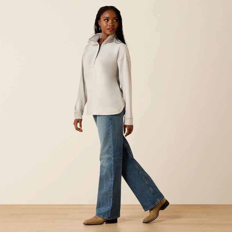 Ariat Women's Breeze Logo 1/2 Zip Sweatshirt