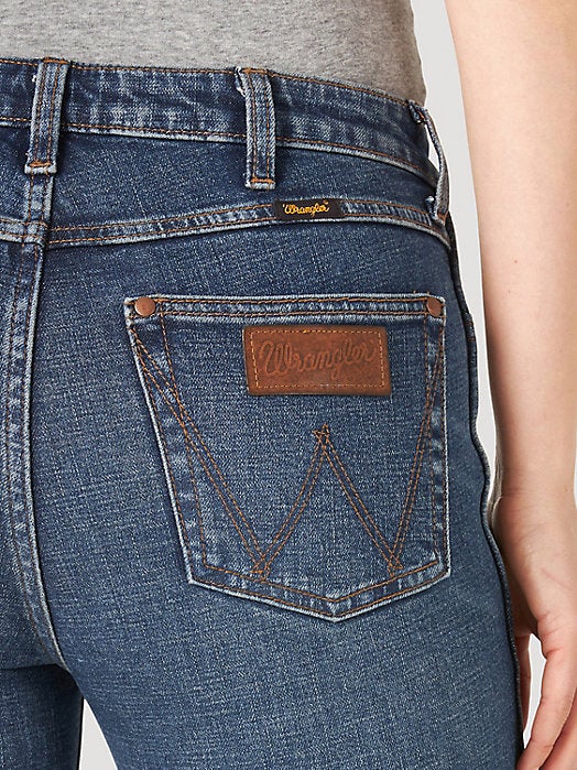 Wrangler Retro HIGH RISE Jean Trumpet Flare *Amazing Fit* Dark Blue