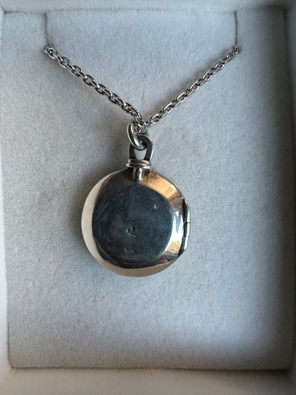 Rare Montana Silversmiths Sterling Lane Silver Horseshoe Nail Locket