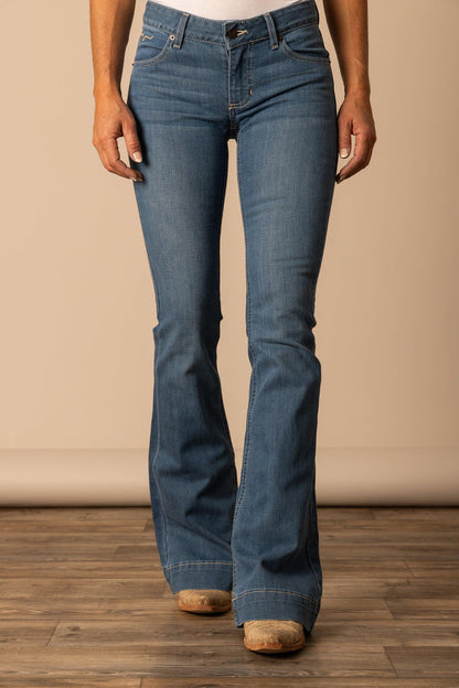 Kimes Ranch Jeans Women's MID RISE Lola Soho Fade Trouser